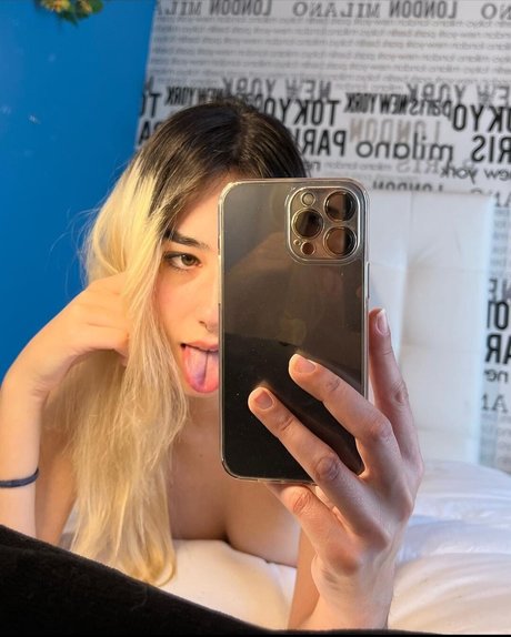 Caelimoon naked pornstar gallery