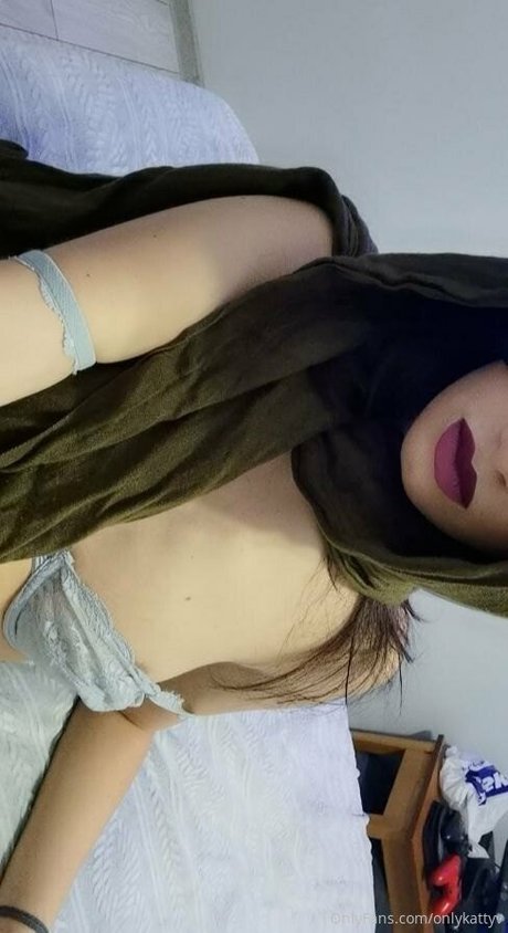 onlykattyv pornstar hot img