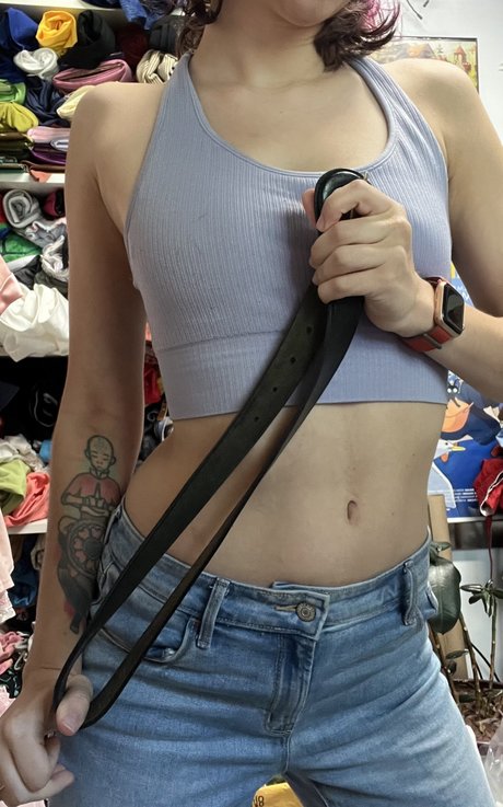 Spicy Sprout model xxx pics