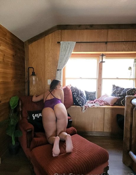 Emgaudy3333 porn model images