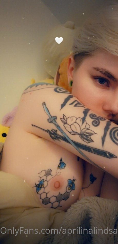aprilinalindsay exclusive pornstar images