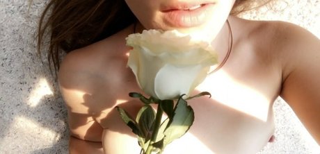 missharperlane model naked images