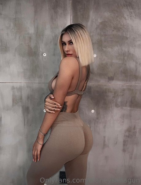 Dianey Sahagun model hd pictures