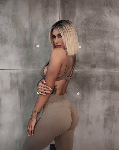 Dianey Sahagun nudes star img