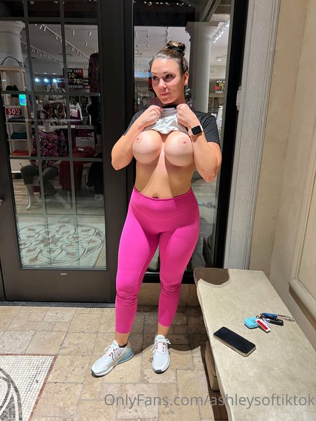 The Ashleys nude star pics