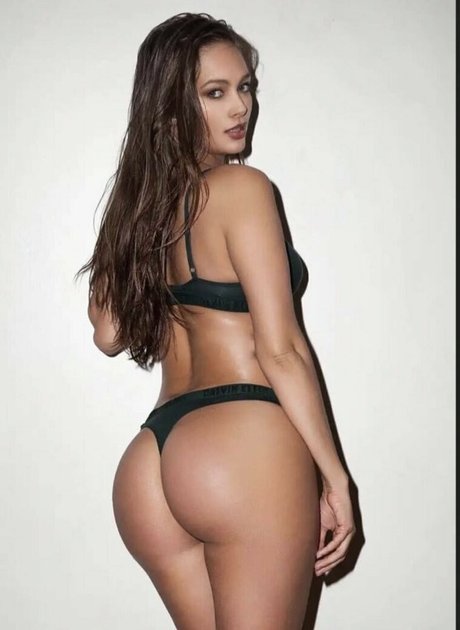 Jessica Dykstra nice model galleries