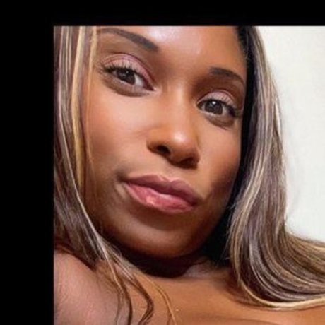 Hot Shot Hanah profile image