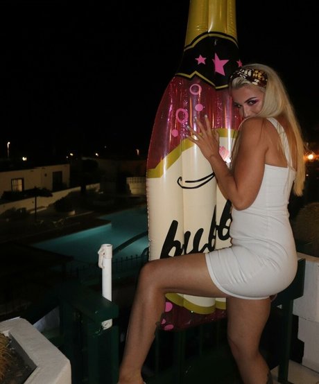 theenicolehammond nudes star photo