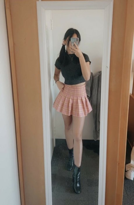Alexiston pornstar nude image