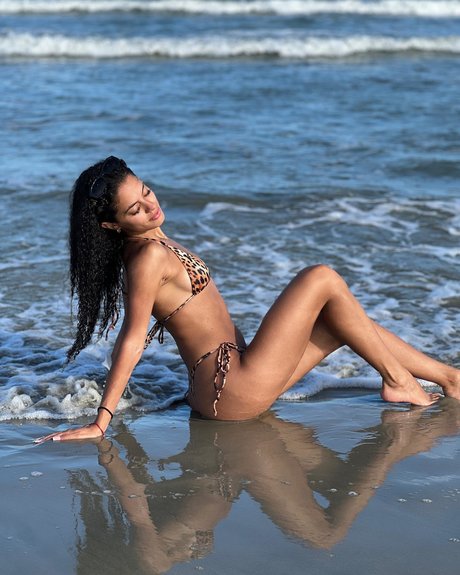 Jennifer Prado pornstar pretty picture