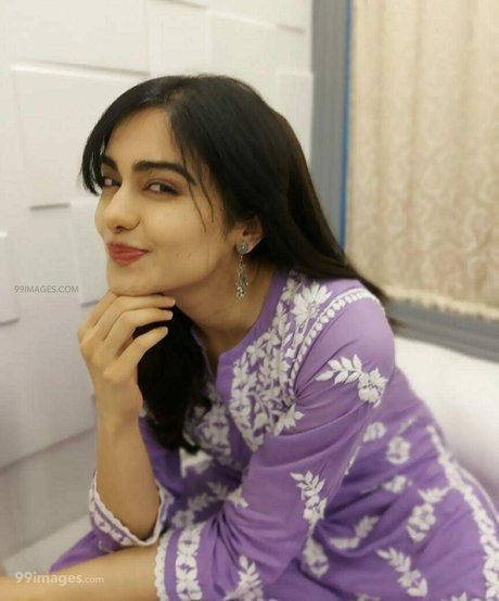 Adah Sharma pornstar beautiful galleries