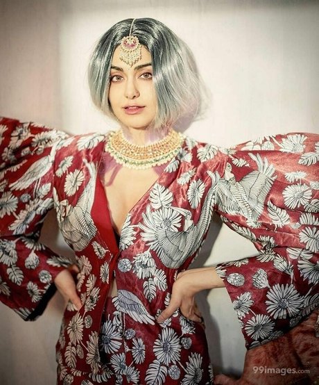 Adah Sharma erotic model pic