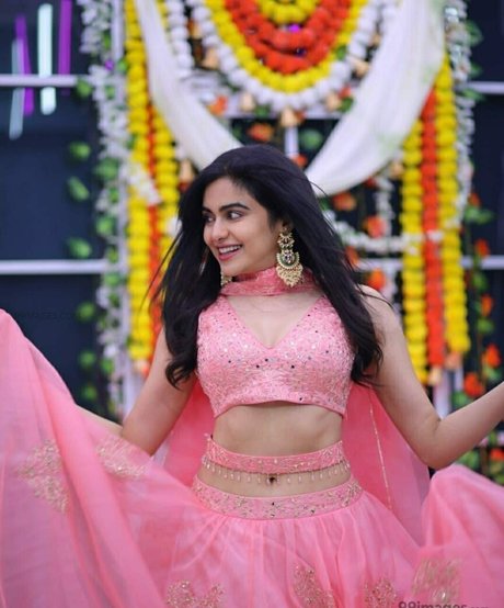 Adah Sharma sex model picture