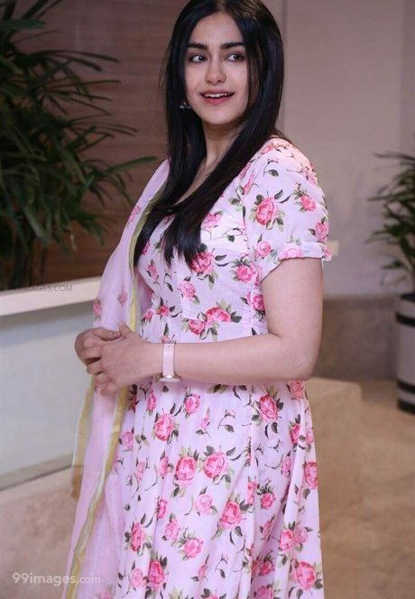 Adah Sharma free actress image
