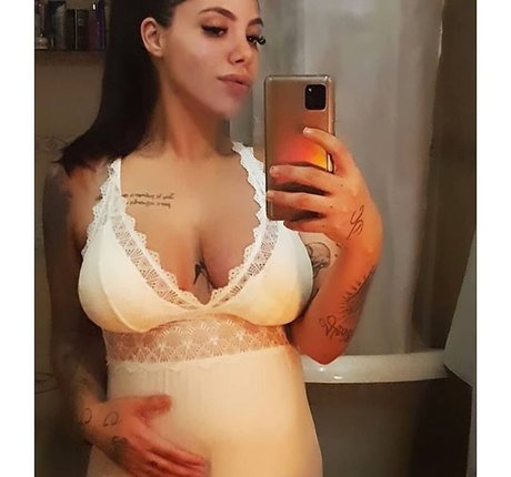 Claudia Guajardo actress pic