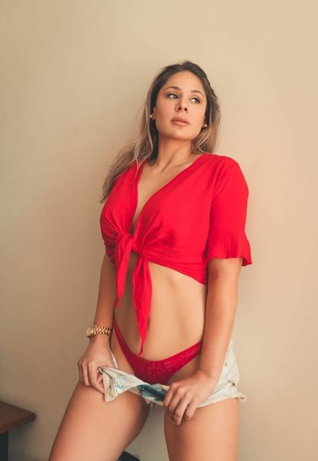 Lili candy erotic pornstar photo
