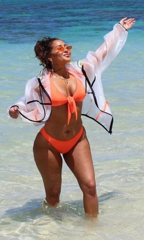 Adrienne Bailon sex model img