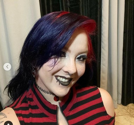 Lyraenium pornstar hd pic