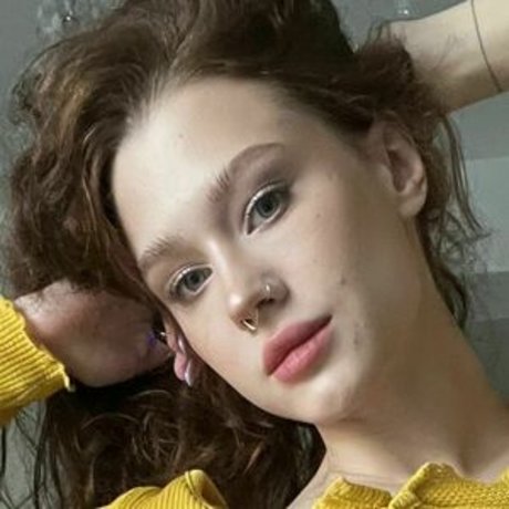 Sofia Simens perfect actress images
