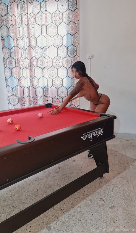 Sofia Leon star xxx pic