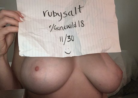Rubysalt model nudes picture