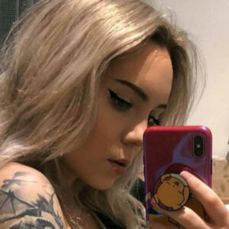 Baffy model pornographic picture
