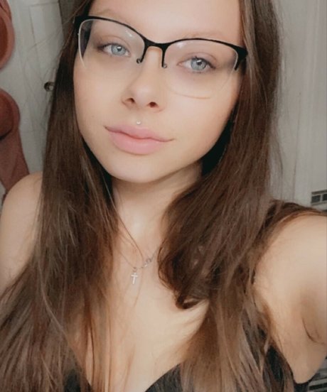 freaksaregeeks nude pornstar picture