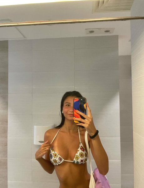 angelinooor naked pornstar gallery