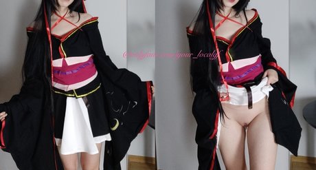 peachmochibun sexy model photo