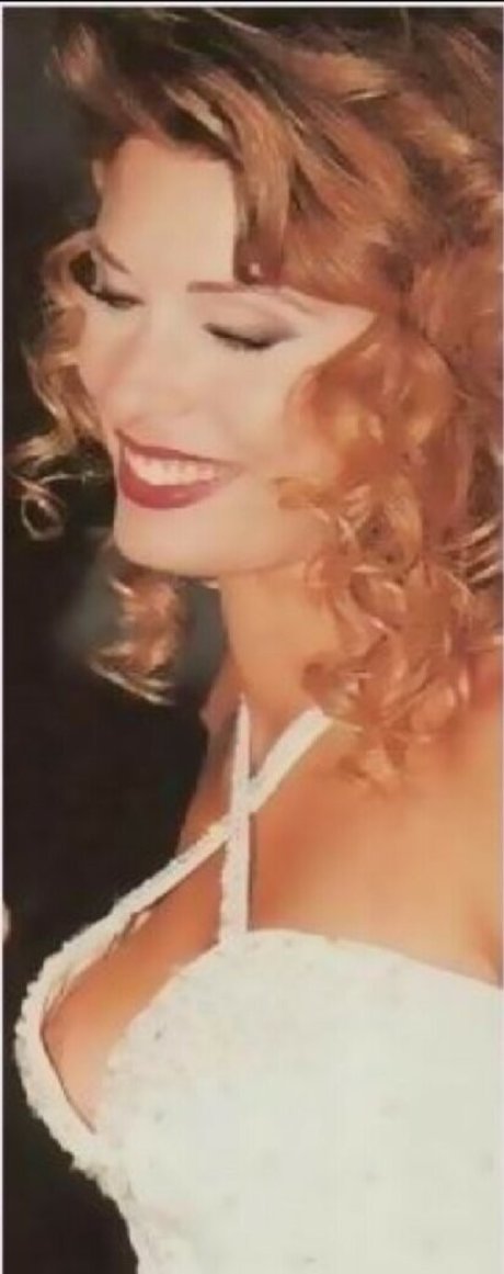 Eleni Menegaki pornstar high quality pictures