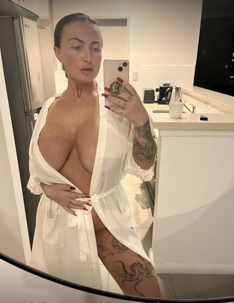 Fergsfergsfergs model nude galleries
