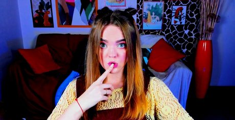 Lindawoodsy top star archive