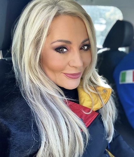 Lenka Dragounova adult actress image