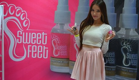 Ana Walczak pretty pornstar images