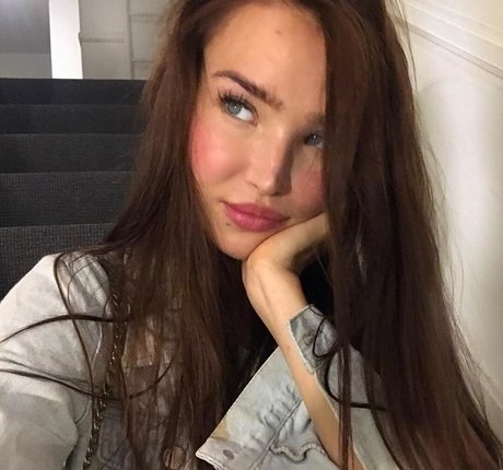 Ana Walczak erotic pornstar archive