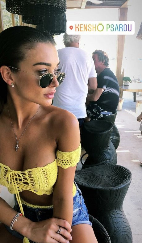 Amy Louise Jackson hot actress images