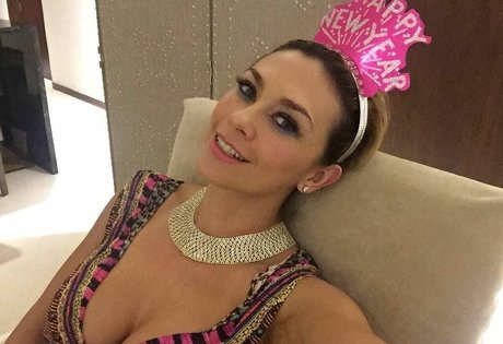 Aracely Arambula star nice galleries