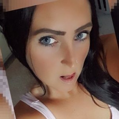 Thicc curvy princess nice actress pic