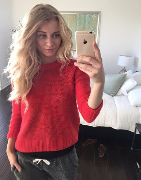 Alena Savostikova art pornstar galleries