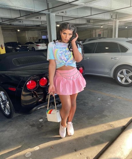 Bianca Brown top profile image