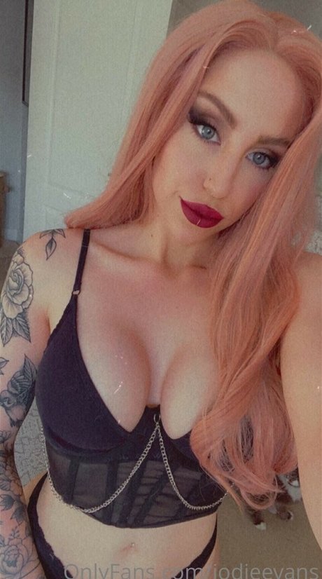 Jodie Evans star pics