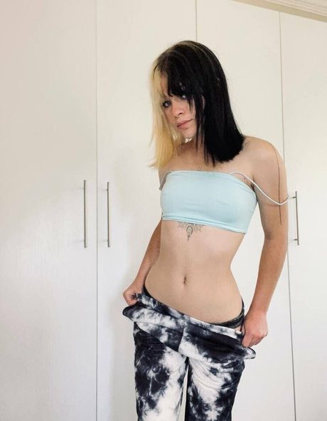 ideal onlyfans beautiful naked img