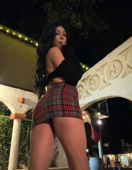 MilliQuinzel erotic actress pic