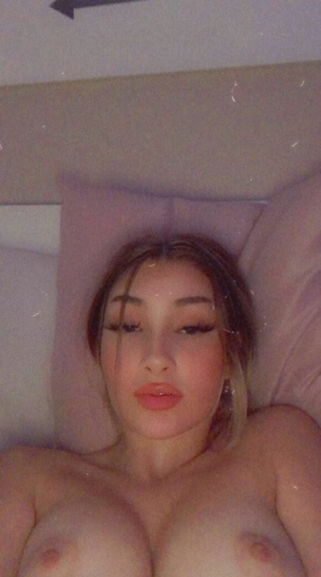 swedishbaddie naked model photos