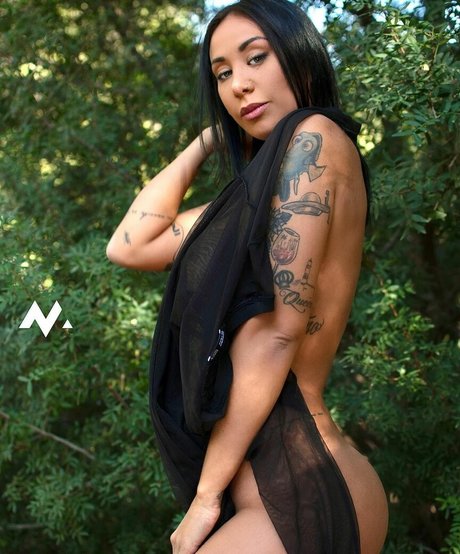 cosasdeFani pornographic model pic