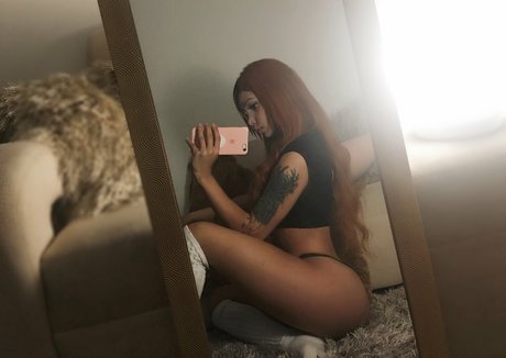 Alejarabbittx model beautiful photos