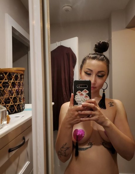 Kimora Koi nudes model pic