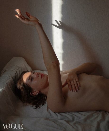 Helen Pyatibratova model hd image