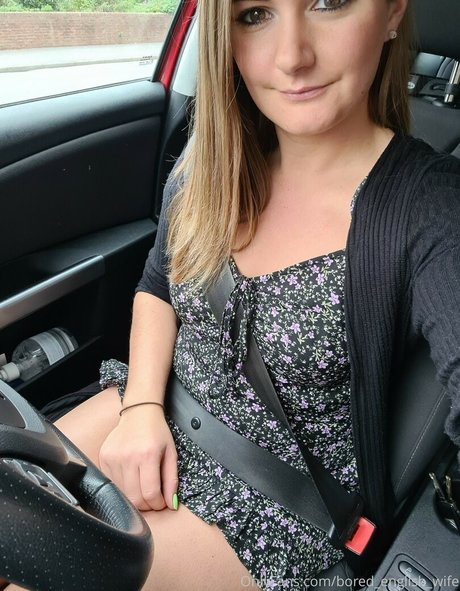boredenglishwife model hd pics