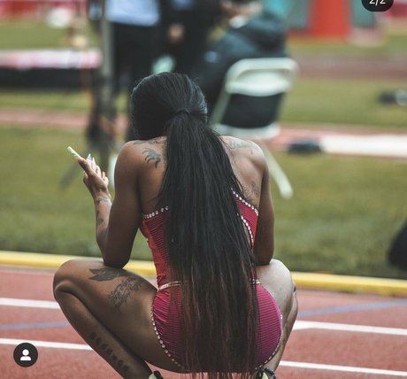 Sha Carri Richardson model top galleries
